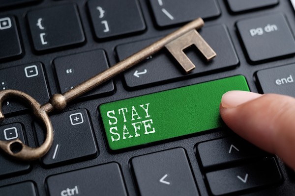 stay-safe-on-computer